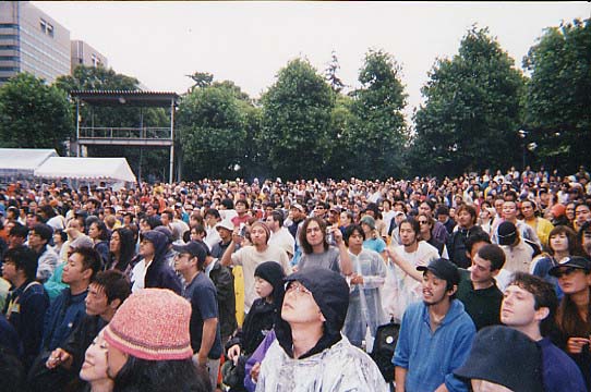 hibya_crowd