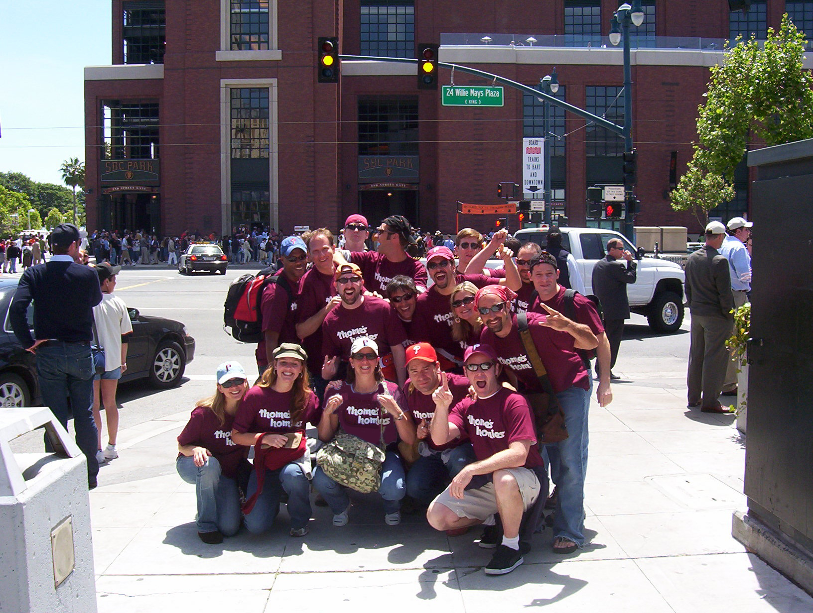 Thome's Homies group shot (w/ Philly Beth) - max 